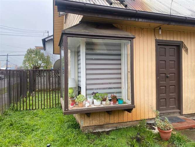 Gran oportunidad, terreno con cuatro casas