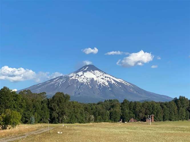 Hermoso barrio privado en Pucon, parcelas de 5.000 m2