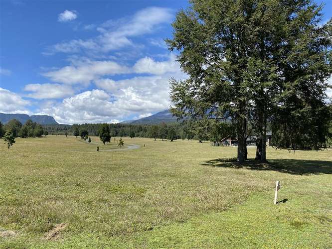 Parcela en exclusivo Proyecto de Pucón, gran vista al Volcán