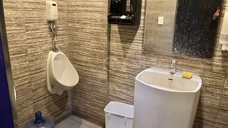 Local Comercial en arriendo en Vitacura