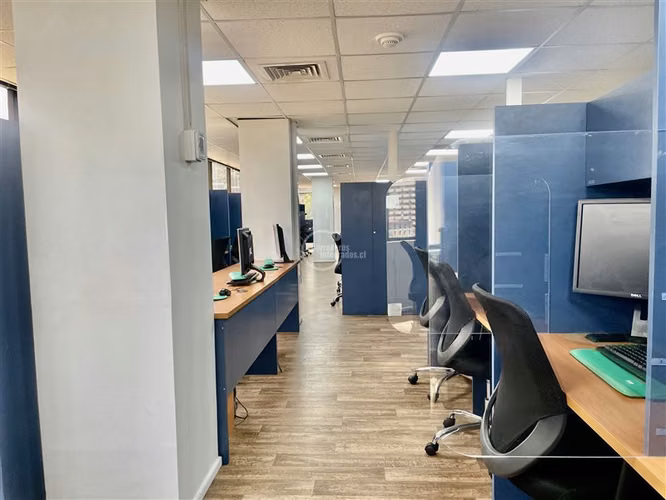 Oficina en arriendo en Providencia, metro Pedro de Valdivia - Imagen 4