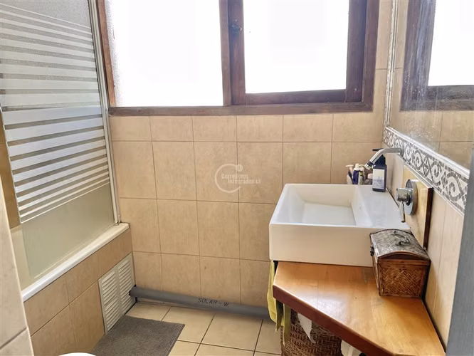 Casa en venta de 4 dorm.+ servicios. en Las Condes - Imagen 24