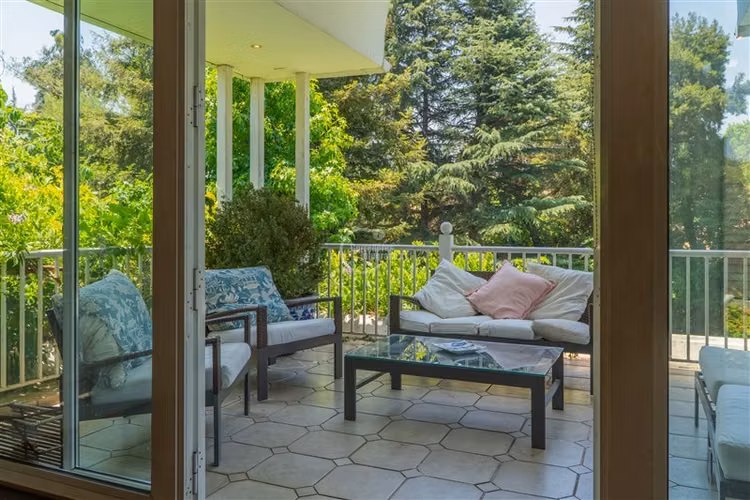 Casa estilo inglés, exclusiva en Las Lomas de La Dehesa