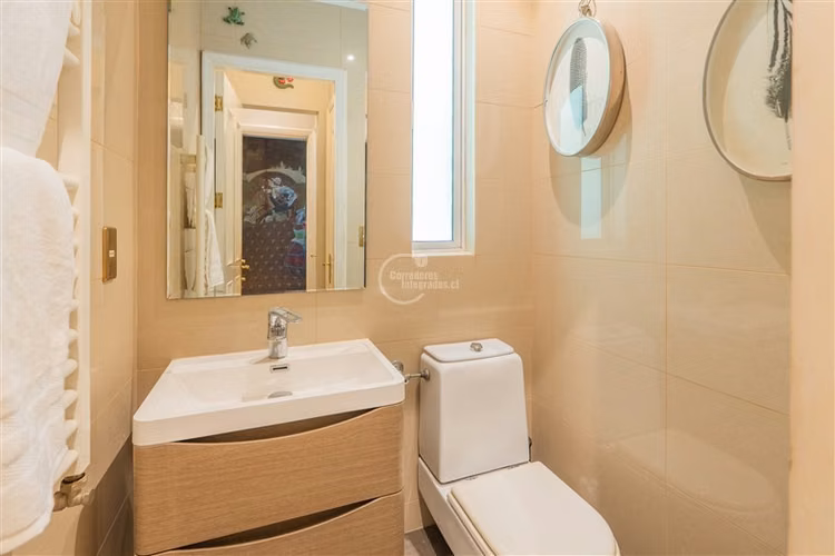Casa estilo inglés, exclusiva en Las Lomas de La Dehesa