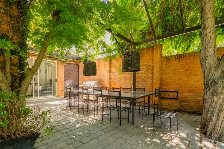 Casa estilo inglés, exclusiva en Las Lomas de La Dehesa