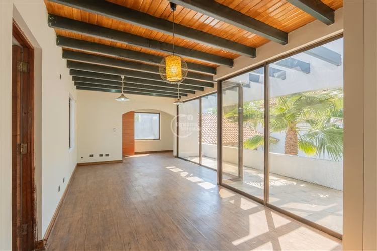 Encanto arquitectónico y vida familiar en Quinchamalí