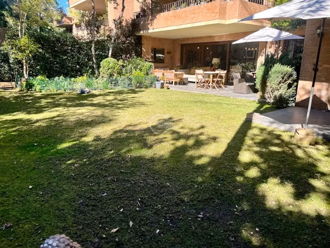 Precioso dpto con jardín propio 4 dormitorios San Damian