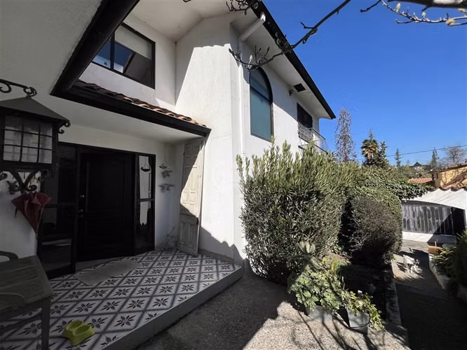 Venta Casa 4 Dormitorios La Dehesa, Lo Barnechea - Imagen 2