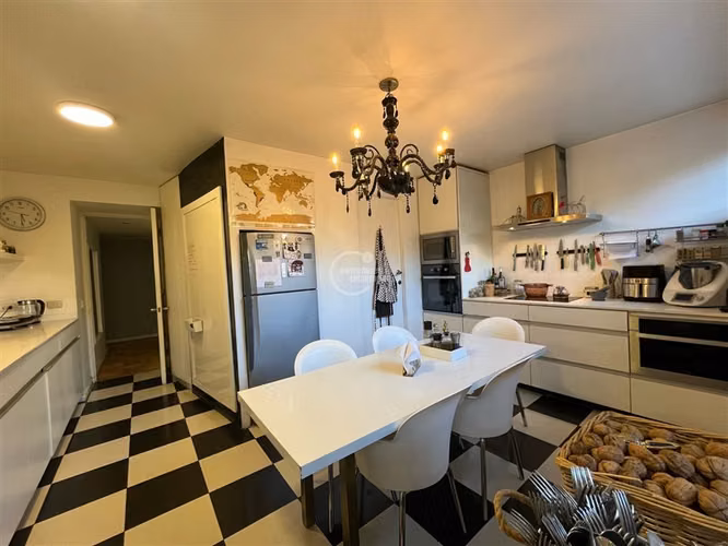 Venta departamento 2D 4B Las Condes a pasos VMA con jardín