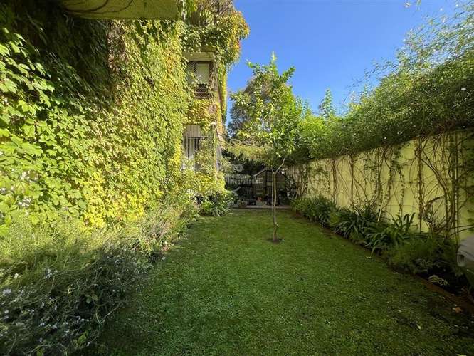 Venta departamento 2D 4B Las Condes a pasos VMA con jardín - Imagen 22
