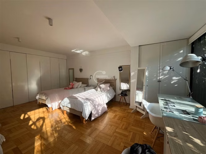 Venta departamento 2D 4B Las Condes a pasos VMA con jardín