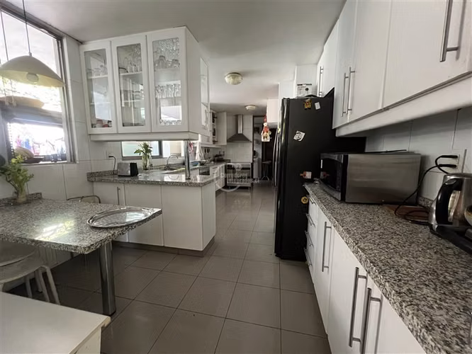 Venta Casa 6 Dormitorios Las Condes