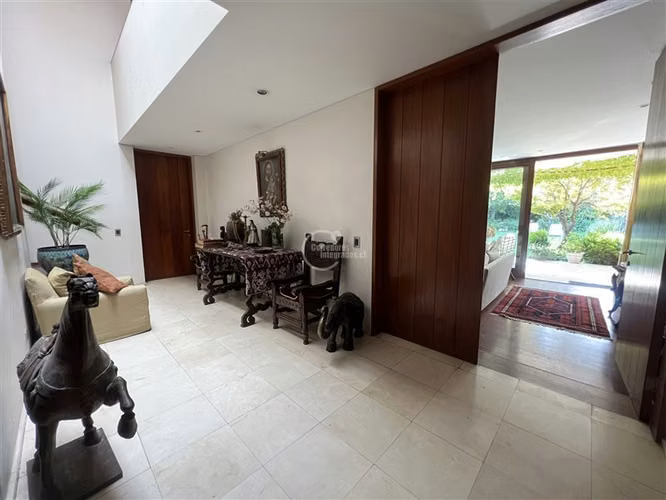 Venta Casa 6 Dormitorios Las Condes