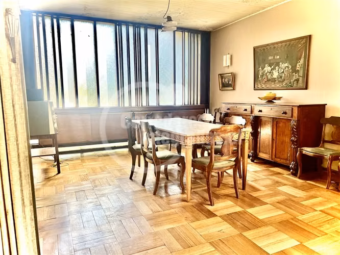 Excelente casa de gran terreno en Luis Pasteur, - Imagen 8