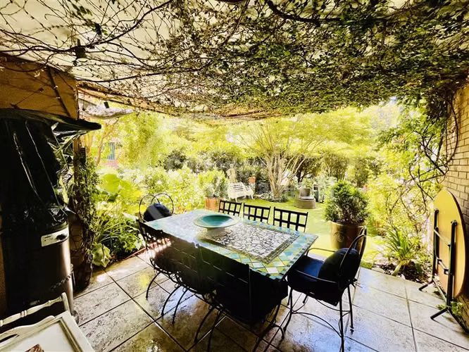 LINDO DPTO. CON JARDIN PROPIO EN STA. MARIA MANQUEHUE - Imagen 15