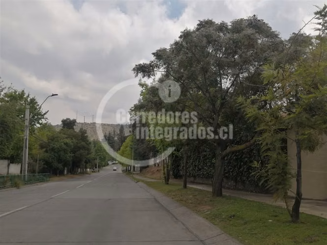 Sitio en Venta en San Carlos de Apoquindo, L. Condes
