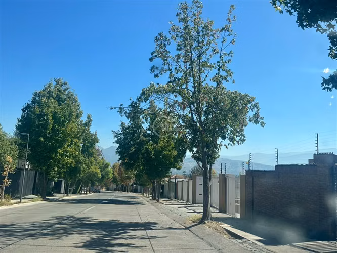 Sitio en Venta en San Carlos de Apoquindo, L. Condes