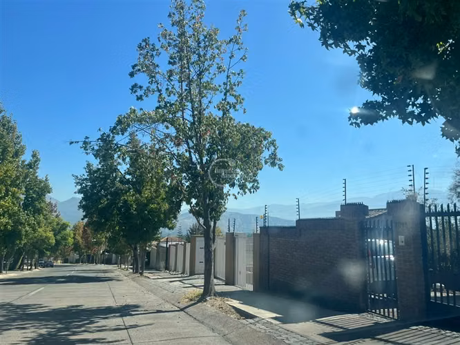 Terreno en Venta en San Carlos de Apoquindo, L. Condes