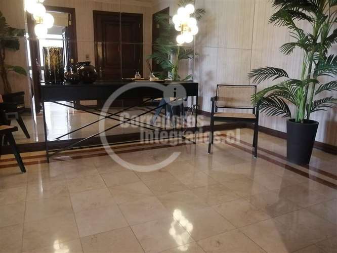 Primer Piso con Jardin, 5 dorm. - Imagen 7