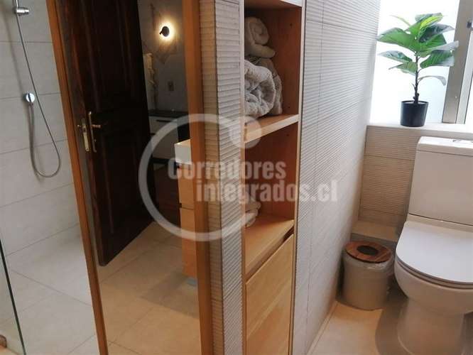 Primer Piso con Jardin, 5 dorm. - Imagen 20