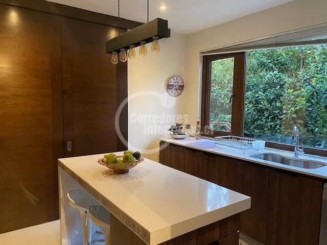 Casa en venta condominio, 4 dormitorios, Chicureo Colina