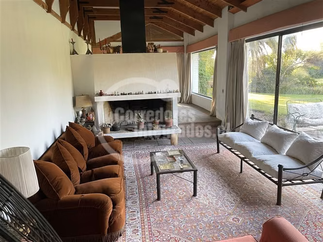 Oportunidad Casa en venta de 7 dorm. en Talagante