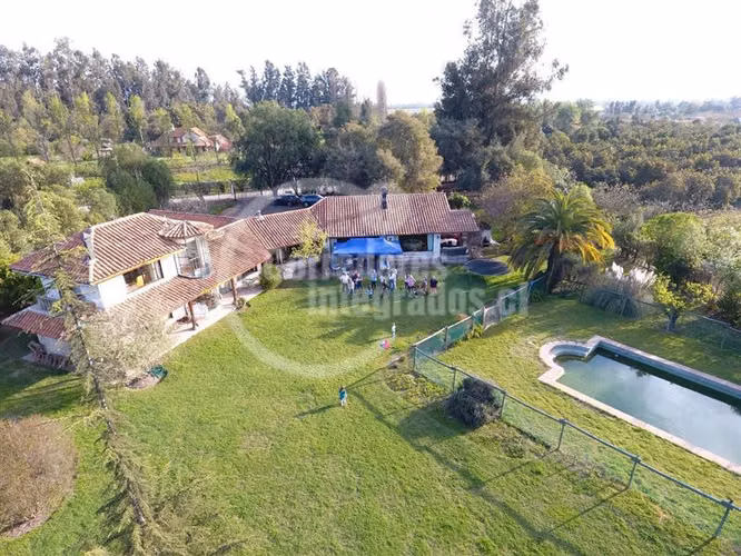 Oportunidad Casa en venta de 7 dorm. en Talagante