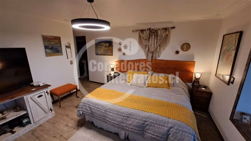 Casa en venta de 4 dorm. en Puerto Varas