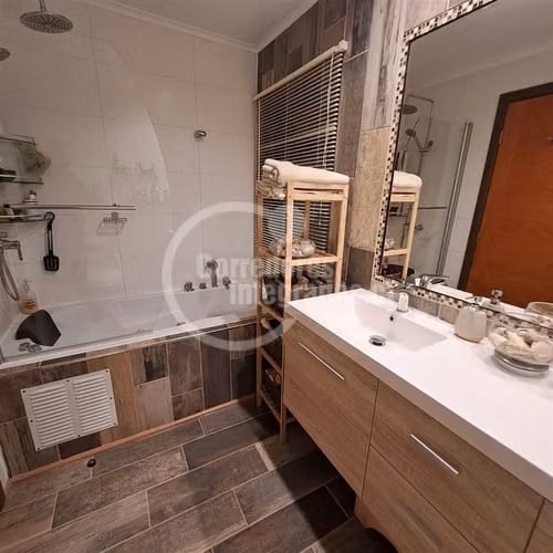 Casa en venta de 4 dorm. en Puerto Varas