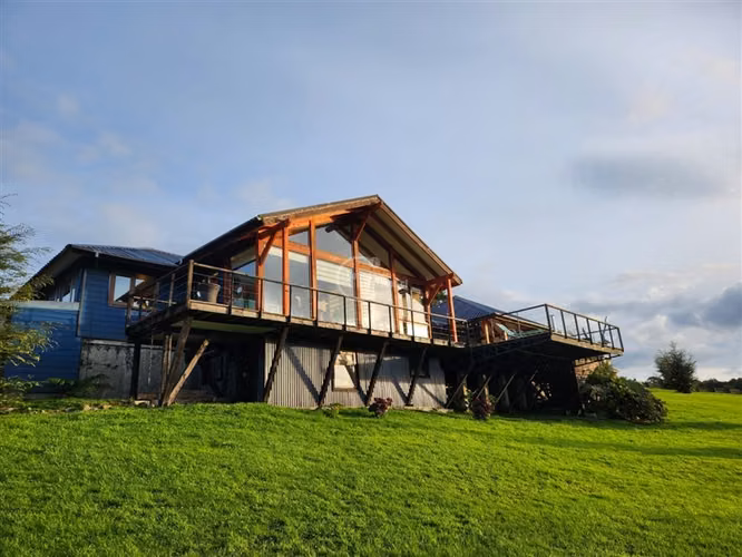 Casa en venta de 4 dorm. en Puerto Varas