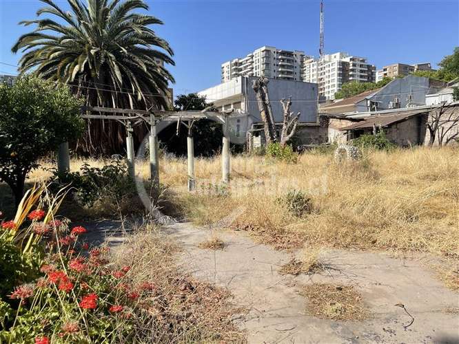 Sitio en venta en Ñuñoa, se puede construir hasta 5 pisos