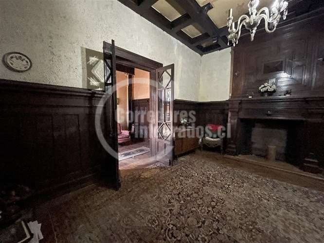 Sitio en venta en Ñuñoa, se puede construir hasta 5 pisos