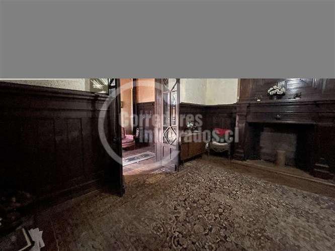 Sitio en venta en Ñuñoa, se puede construir hasta 5 pisos