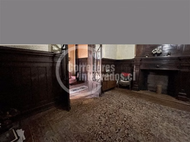 Casa en venta de 8 dorm. en Ñuñoa, para remodelar - Imagen 10