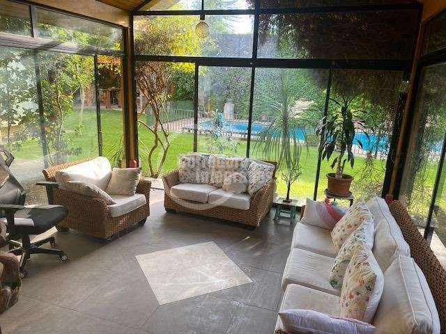 Casa en venta de 6 dorm. en Las Condes - Imagen 1