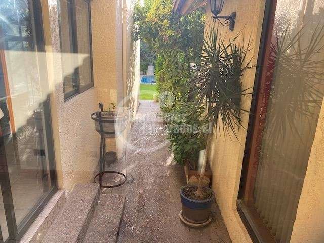 Casa en venta de 6 dorm. en Las Condes - Imagen 10