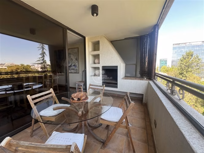 Espectacular Departamento en venta de 5 dorm. en Espoz