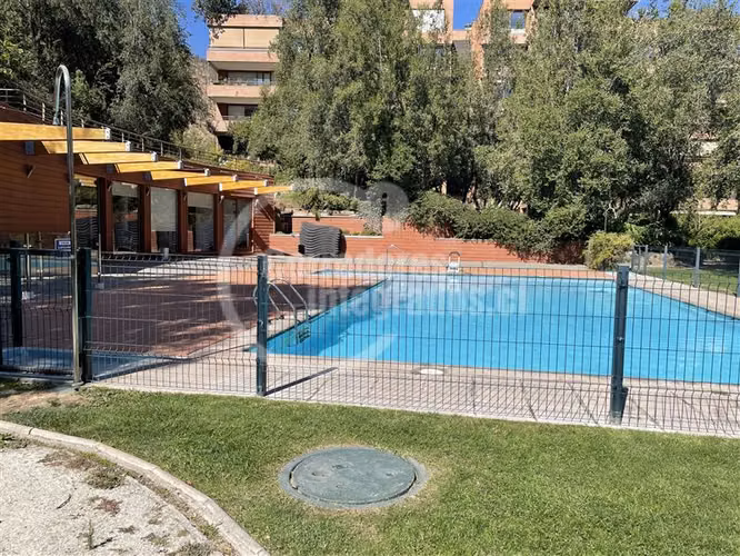 Departamento en venta de 4 dorm. en Las Condes, lindo parque