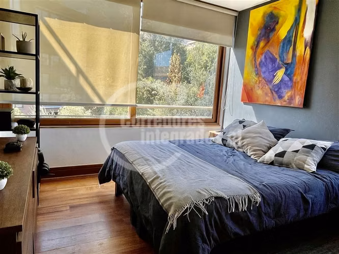 Departamento en venta de 4 dorm. en Las Condes, lindo parque