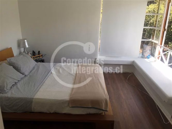 Casa en venta de 5 dorm. en Lo Barnechea