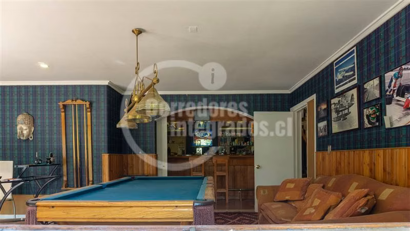 Casa en venta de 5 dorm. en Lo Barnechea