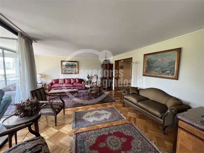 Dpto. en venta de 4 dorm. en Las Condes/BAJÓ DE PRECIO - Imagen 2