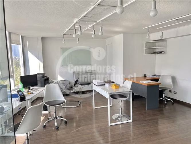 Oficina en Venta en Providencia