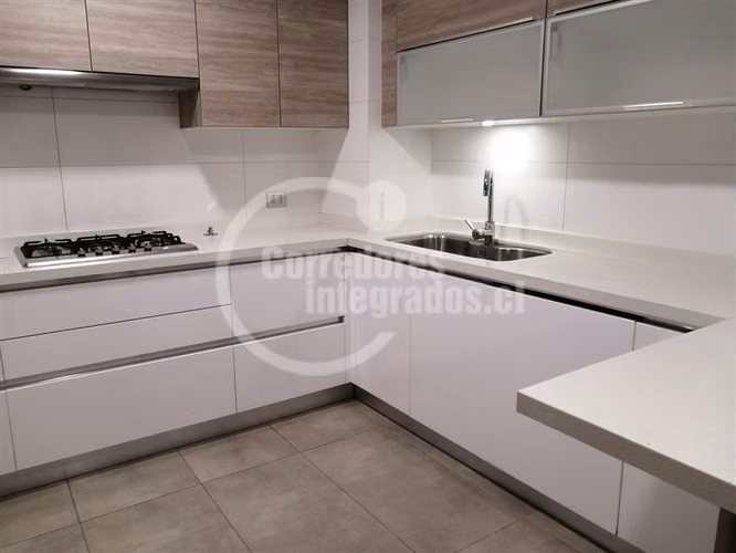 Jardin Privado 110 m2, 3 Dorm en suite 4 estac 2 bod LDehesa