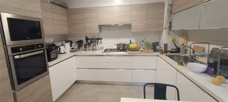 Jardin Privado 110 m2, 3 Dorm en suite 4 estac 2 bod LDehesa