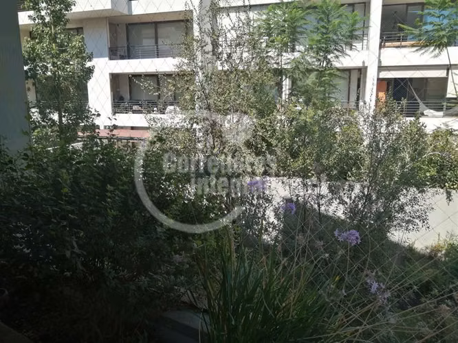 Amplio departamento en venta de 3+1 dorm. en Lo Barnechea