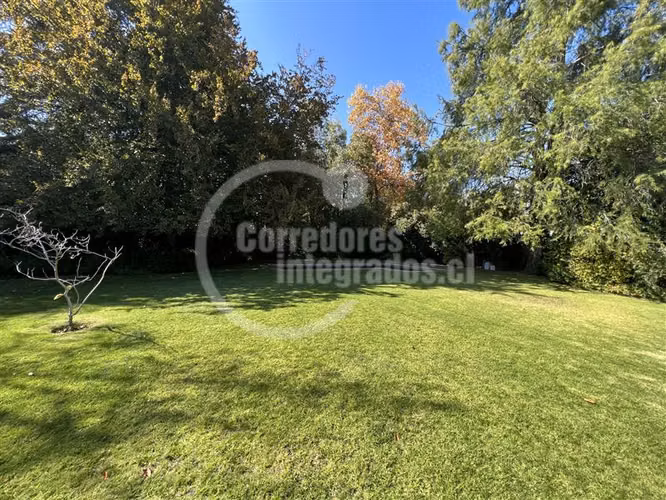 San Damian Casa en venta de 7 dorm. en Las Condes
