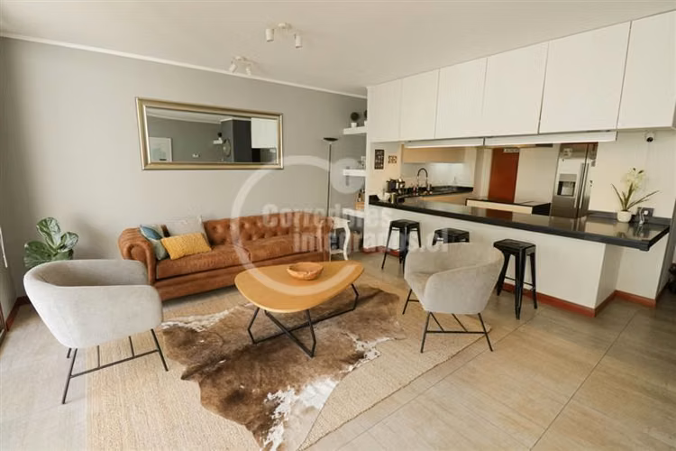 Departamento en venta, 2 dormitorios 3 baños Lo Barnechea - Imagen 2
