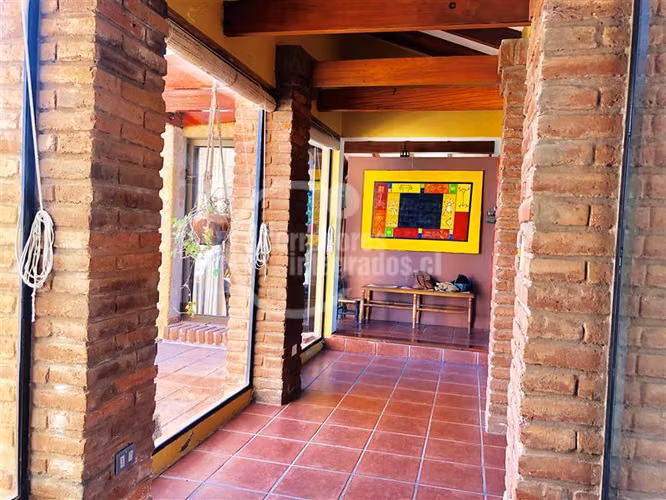 Casa en venta de 5 dorm. en San Antonio