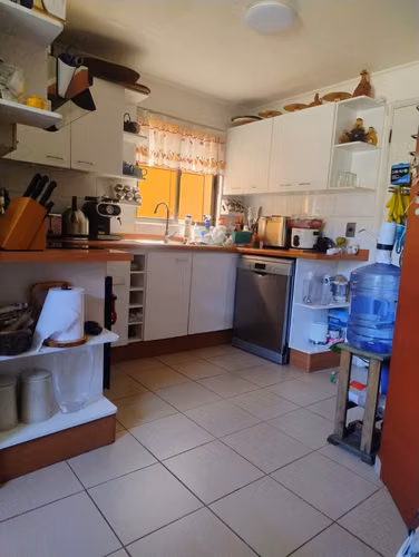 En Curauma-Hermosa casa esquina 3d, 3b, 2 estacionamientos.
